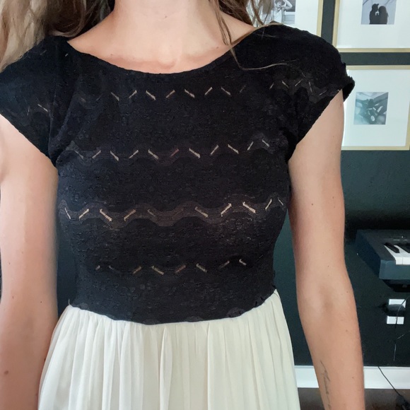 Forever 21 Midi Dress - Picture 3 of 5